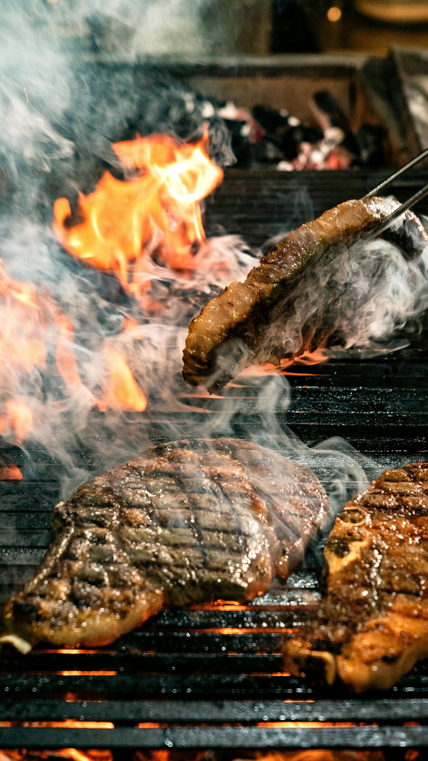 Best Drinks to Enjoy With Nyama Choma in Kenya (2026 Guide)